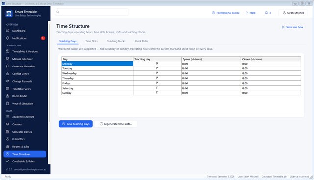 Time structure with teaching days, periods and breaks